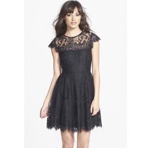 🆕 HOST PICK BB DAKOTA Romantic Lace Cocktail Dress 2